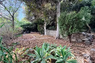 1616 Redcliff, Los Angeles, CA 90026 - Photo 29
