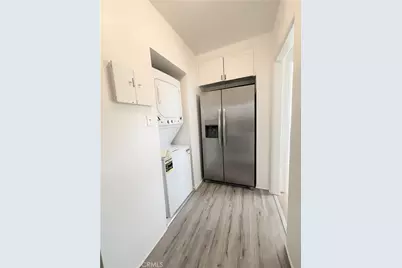 1616 Redcliff, Los Angeles, CA 90026 - Photo 15
