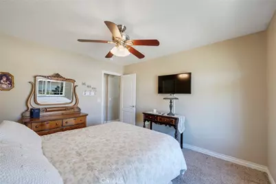 7653 Montrose, Hesperia, CA 92345 - Photo 33