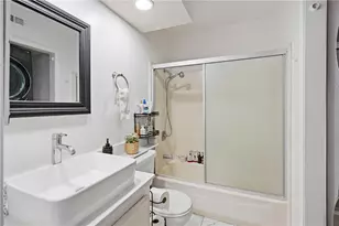 125 W South, Anaheim, CA 92805 - Photo 19