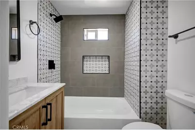 3515 S Norton, Los Angeles, CA 90018 - Photo 31