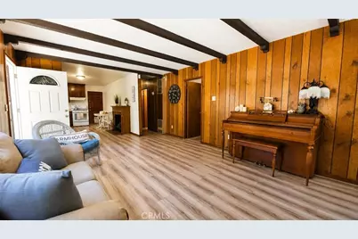 23013 Oak Lane, Crestline, CA 92325 - Photo 9