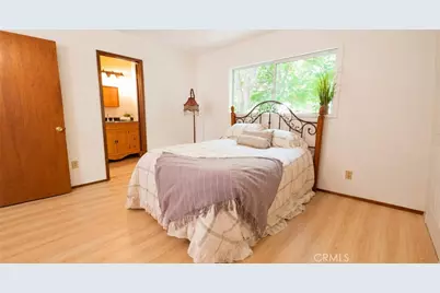 23013 Oak Lane, Crestline, CA 92325 - Photo 19