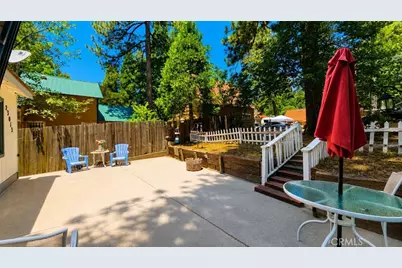 23013 Oak Lane, Crestline, CA 92325 - Photo 3