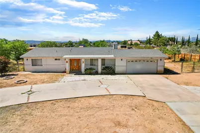 15939 Mojave, Hesperia, CA 92345 - Photo 1