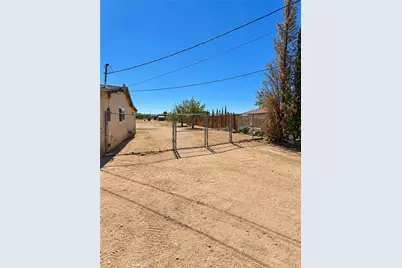 15939 Mojave, Hesperia, CA 92345 - Photo 25