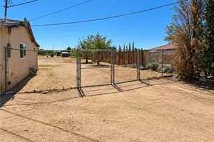 15939 Mojave, Hesperia, CA 92345 - Photo 25