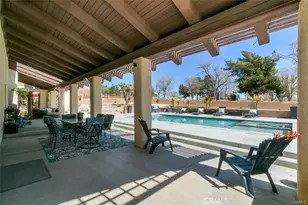 15201 Pocahantas, Apple Valley, CA 92307 - Photo 3