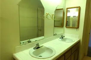 21864 Garibaldi, California City, CA 93505 - Photo 11