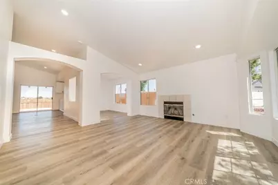 15536 Jojoba, Victorville, CA 92394 - Photo 5