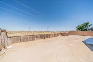 15536 Jojoba, Victorville, CA 92394 - Photo 31