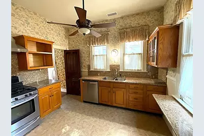 116 E Center Street, Covina, CA 91723 - Photo 9