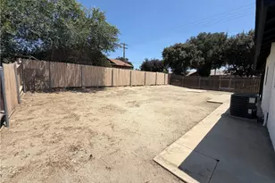 1502 Berkeley Dr, Redlands, CA 92374 - Photo 31