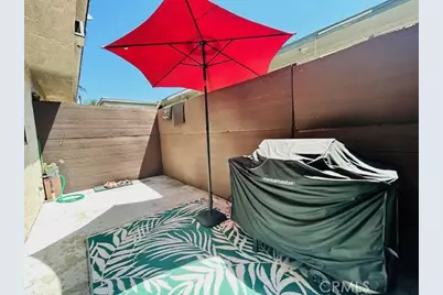 7304 Exeter Street #E, Paramount, CA 90723 - Photo 7