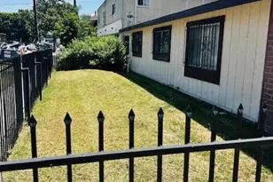 7304 Exeter St, Paramount, CA 90723 - Photo 33