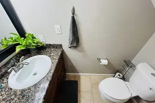 7304 Exeter St, Paramount, CA 90723 - Photo 11