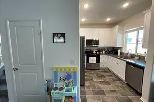 12045 Firbrook St, Victorville, CA 92392 - Photo 13