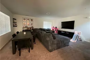 12045 Firbrook St, Victorville, CA 92392 - Photo 9