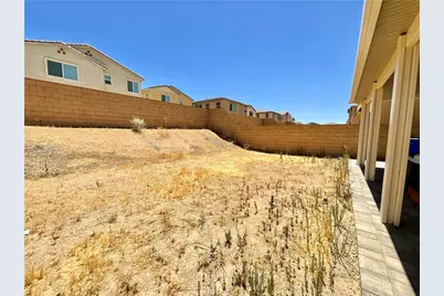 12045 Firbrook Street, Victorville, CA 92392 - Photo 33