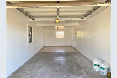 24197 Clover, Moreno Valley, CA 92551 - Photo 27