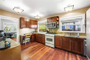 585 N 8th, Upland, CA 91786 - Photo 13