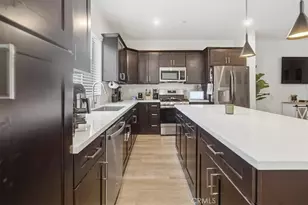 16061 Narni Ln, Fontana, CA 92336 - Photo 11
