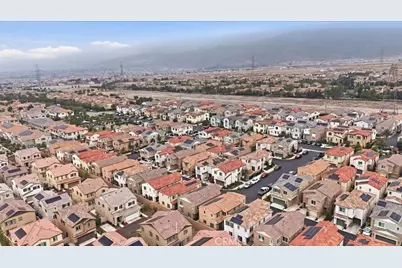 16061 Narni Lane, Fontana, CA 92336 - Photo 35