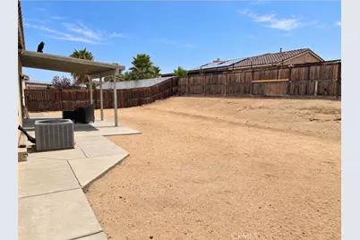 15993 Carmelia Drive, Victorville, CA 92394 - Photo 31