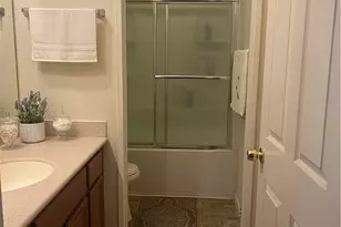 15993 Carmelia Dr, Victorville, CA 92394 - Photo 9