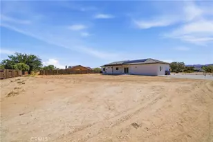 12658 Standing Bear Rd, Apple Valley, CA 92308 - Photo 39
