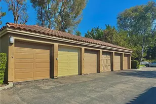 8 Magellan Aisle, Irvine, CA 92620 - Photo 23