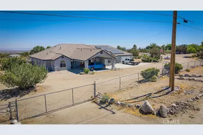 1220 Smoke Tree, Pinon Hills, CA 92372 - Photo 3