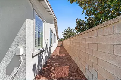 16339 Basswood Lane, Fontana, CA 92336 - Photo 49