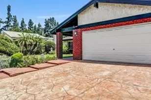610 W Edith Ann Dr, Azusa, CA 91702 - Photo 3