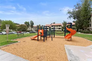 28031 Sarabande, Canyon Country, CA 91387 - Photo 11