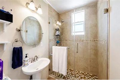 560 N 2nd Avenue, Upland, CA 91786 - Photo 41