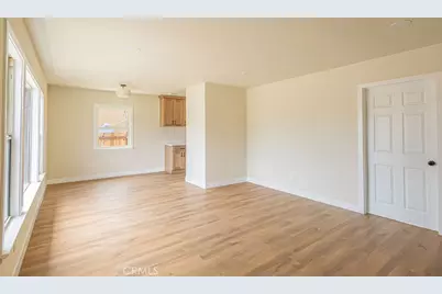 2946 N Sierra Way, San Bernardino, CA 92405 - Photo 3