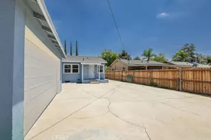 2946 N Sierra Way, San Bernardino, CA 92405 - Photo 23