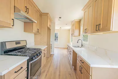 2946 N Sierra Way, San Bernardino, CA 92405 - Photo 9