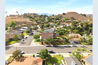 8450 Tamarind, Jurupa, CA 92509 - Photo 53