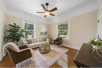 560 N 2nd Avenue, Upland, CA 91786 - Photo 7
