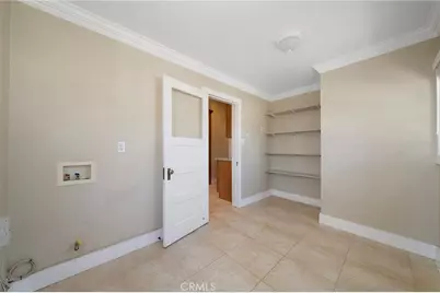 560 N 2nd Avenue, Upland, CA 91786 - Photo 23