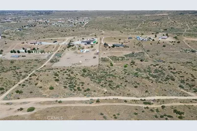 8001 Johnson Road, Phelan, CA 92371 - Photo 5