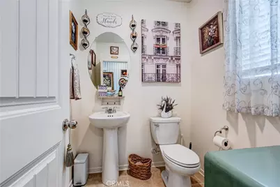 17160 Gray Pine Place, San Bernardino, CA 92407 - Photo 9