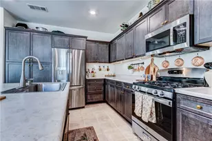 17160 Gray Pine Pl, San Bernardino, CA 92407 - Photo 15