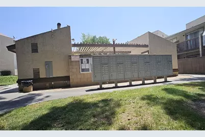1251 S Meadow #185, Colton, CA 92324 - Photo 31