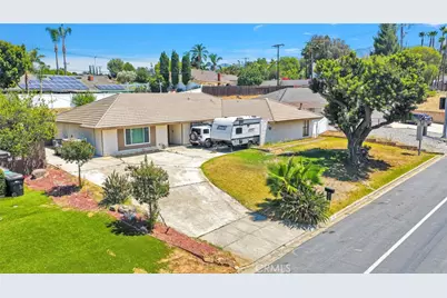 981 Serfas Club, Corona, CA 92882 - Photo 47