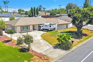981 Serfas Club, Corona, CA 92882 - Photo 47