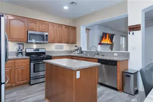 13502 Bentwood, Oak Hills, CA 92344 - Photo 17