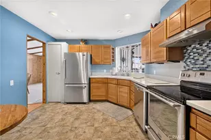 3850 Atlantic Ave, Highland, CA 92346 - Photo 13